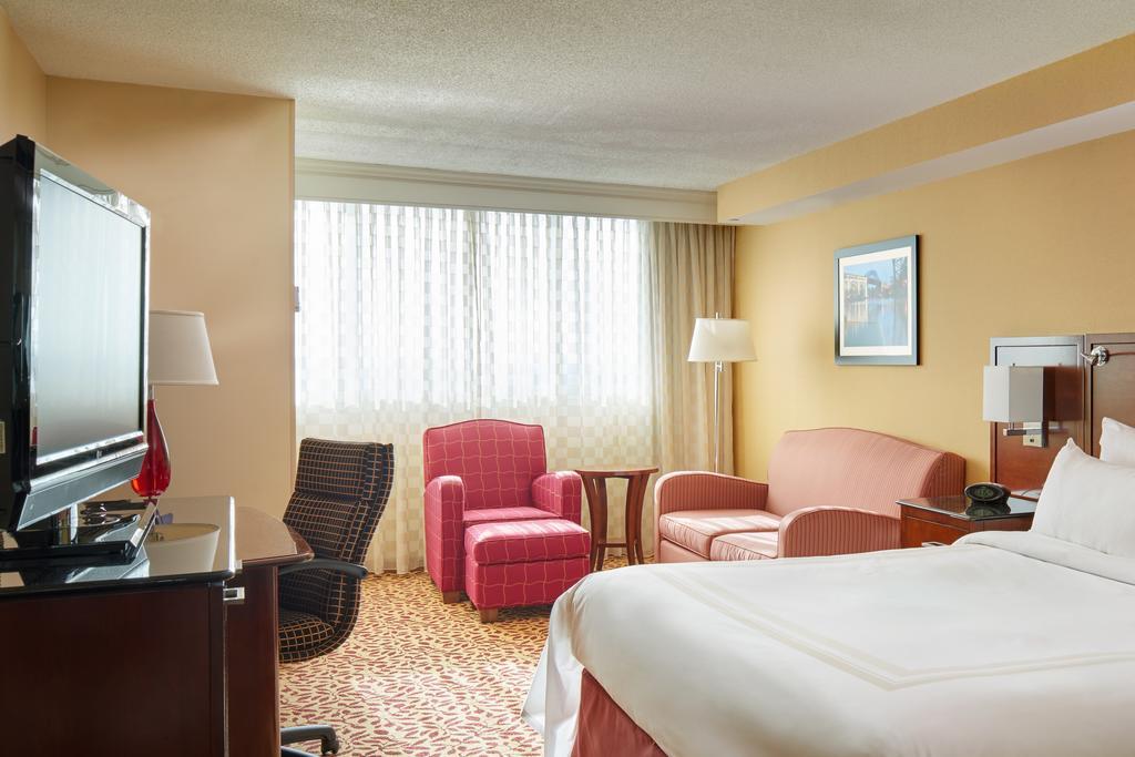 Executive King Room - Non-Smoking