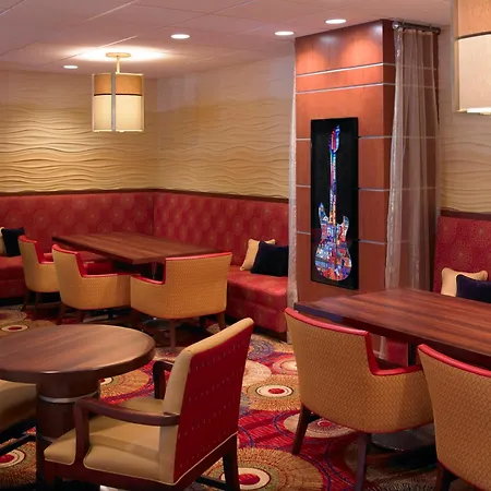 Wyndham Cleveland Airport-2