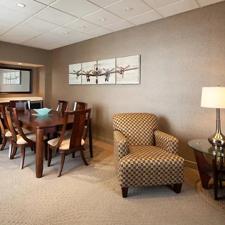 Sheraton Cleveland Airport Hotel-2